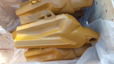 Адаптер угловой (Komatsu PC-1250) 21N-70-41241/HL90XS115CC