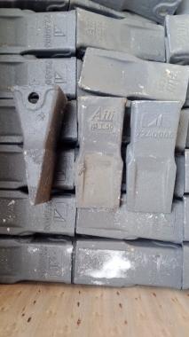 Зуб ковша 72A0005 аналог SP128539 / SP133041 / SP122648 LiuGong ZL50C