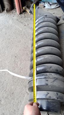 Натяжное устройство гусеницы в сборе Hyundai R430-480 (9 витков, Ø 60мм) 81NB-14011