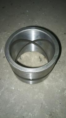 Втулка Komatsu  h=70, d=85х70 205-70-73180/20Y-70-32361/ 20Y-70-32371/ 707-76-70120/ 66N4-05000