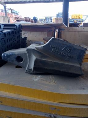 Адаптер угловой PC-400 208-934-7180 / 775-HL-400AC
