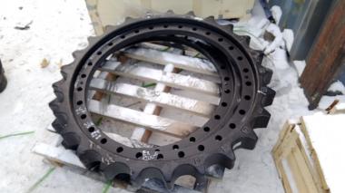 Ведущее колесо (звездочка) (30/25T/825) P=280 Hitachi ЕХ1200-6 4661591