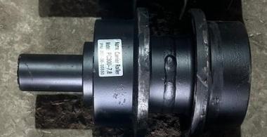 Каток поддерживающий (без опоры, вал 54мм) (PC-300-8; -9; -10) 207-30-00550
