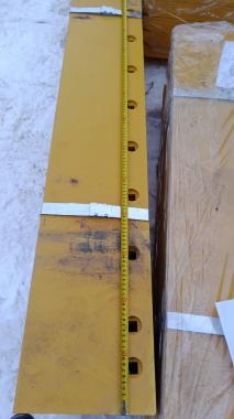 Нож средний 17 отв. (2438,8х254х25) 235-70-12320 Komatsu GD825