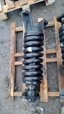 Натяжное устройство гусеницы в сборе Hitachi ZX240LC-5G 9310837
