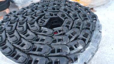 Цепь гусеничная (53 зв., P=216, болт М24) Hyundai R430LC-9, R450LC-7, R480LC-9 81NB-25601