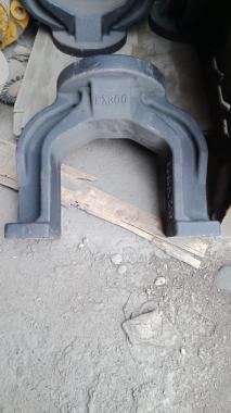 Вилка колеса направляющего (Hitachi ZX330-3, EX300-5) 1023479
