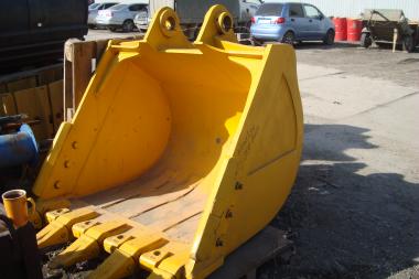 Ковш Komatsu PC-300 (1,4 м3) (352мм) 207-70-74410