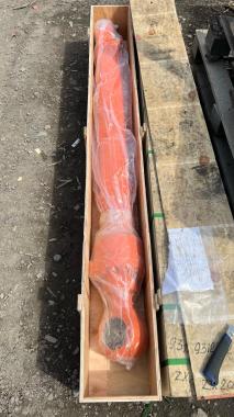 Гидроцилиндр ковша (Hitachi ZX200-5G) 9312272