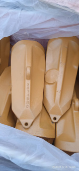 Зуб ковша (Komatsu PC-2000) XS145RC/21T-70-34580 Yasheng фото 1