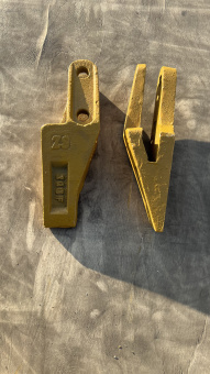 Зуб ковша боковой правый XCMG 250900263 фото 1 CQC спец №1