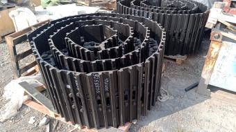 Гусеница в сборе (48 зв., ш.б.600, Р=216)  Hitachi ZX330-5 9258853